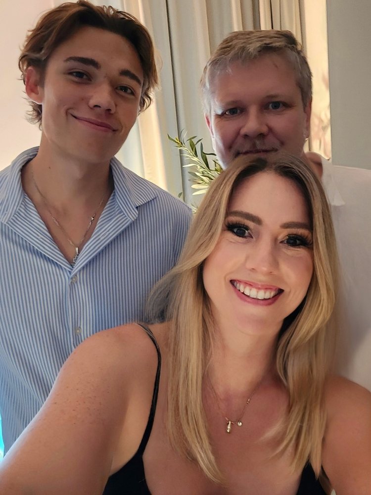 Florian Wimmeler mit Jenny und Matthias von JENsationell